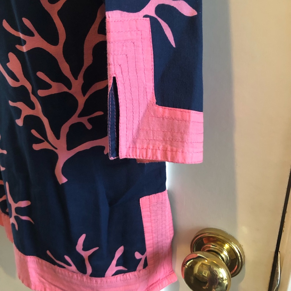 COPY - Cute navy and pink tunic - Picture 4 of 4